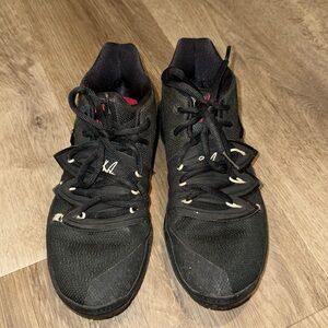 Kyrie 5 Black/White/Red